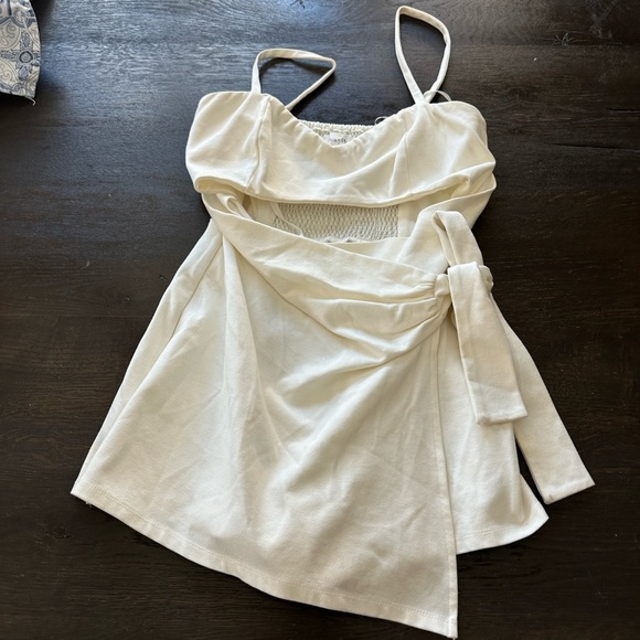 Privacy Please Revolve Haven  Cutout Romper - Picture 2 of 4